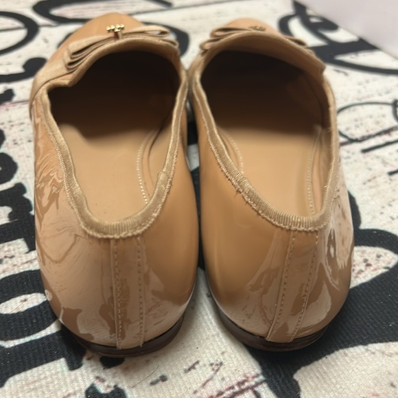 Tory Burch Nude Patent Leather Trudy Bow Gold Reva Smoking Flats 9 M Loafers - Picture 5 of 9
